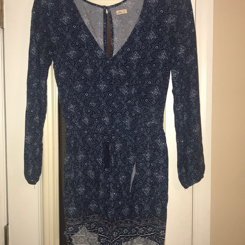 CUTE BLUE PATTERN ROMPER!